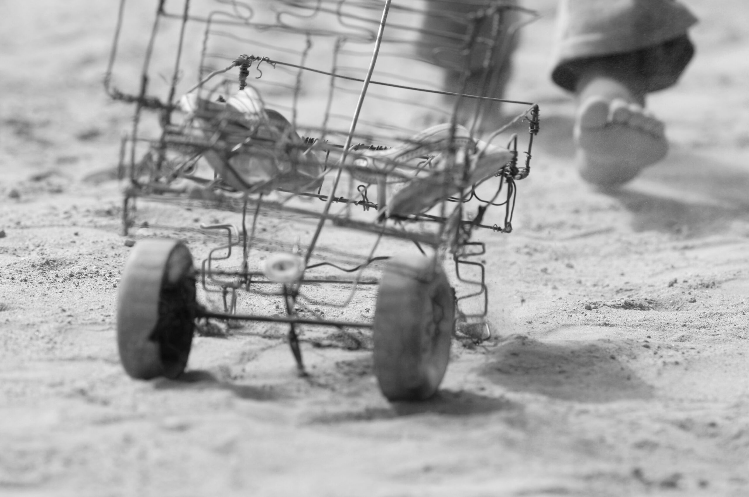 Wire Car - Image 2